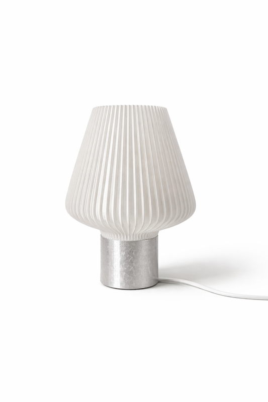 Lampada da tavolo in PETG traslucido